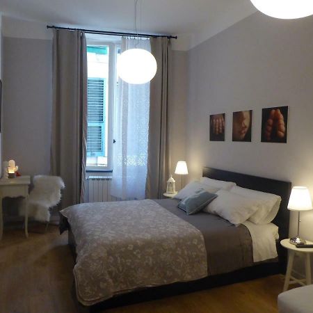 Covo Giulia Appartement Genua Buitenkant foto