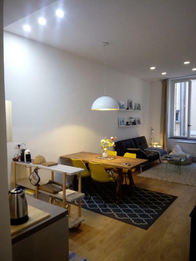 Covo Giulia Appartement Genua Buitenkant foto