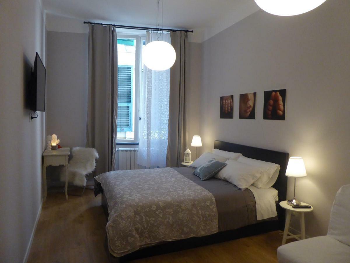 Covo Giulia Appartement Genua Buitenkant foto